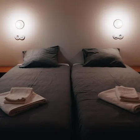 Castel - Creative Living * Penela