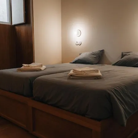 Hostel Castel - Creative Living *
