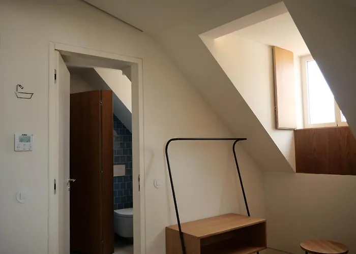 Castel - Creative Living Penela